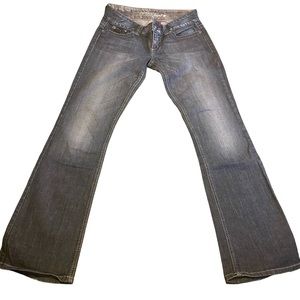 Women’s Vintage Guess Jeans With Embroidered Pocket Detail~Size 30